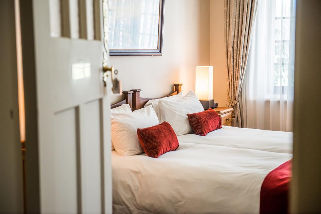 Excelsior Manor Guesthouse Ashton Zewnętrze zdjęcie